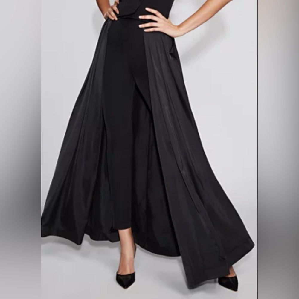 HELLESSY Black River Slim Pants with Skirt Overlay, size US 6
